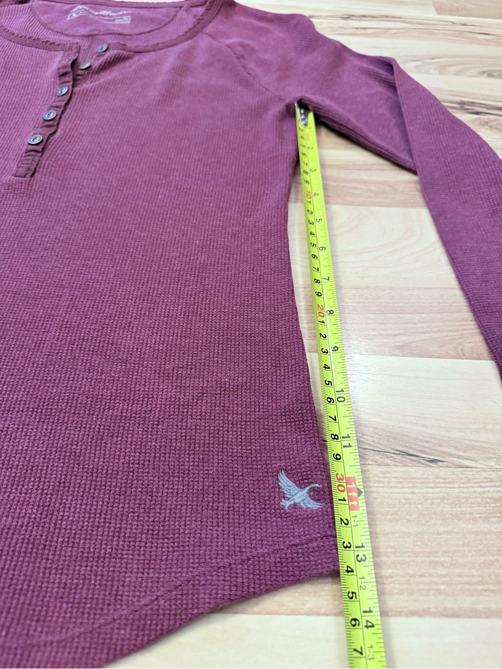 Eddie Bauer Women’s Petite Small Plum Waffle Knit Henley Long Sleeve Top Casual - Picture 9 of 11
